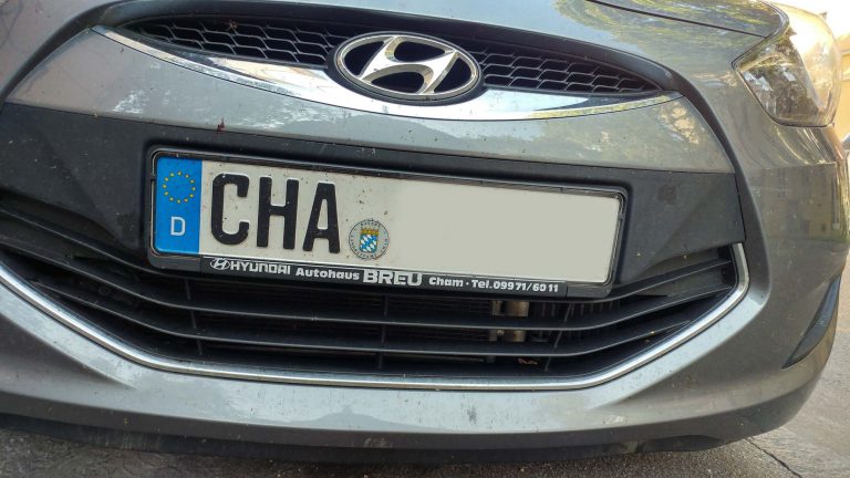 Wofür steht das Auto-Kennzeichen CHA?
