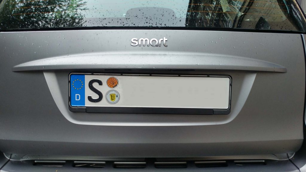 Auto mit dem Kennzeichen S