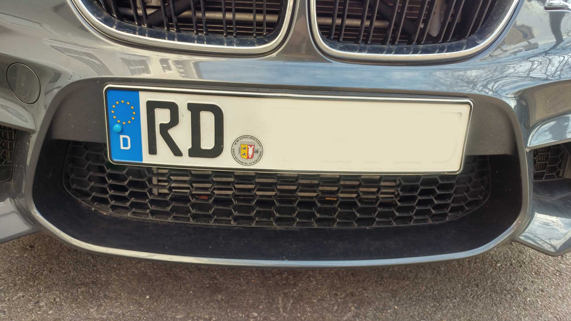 Auto mit dem Kennzeichen RD