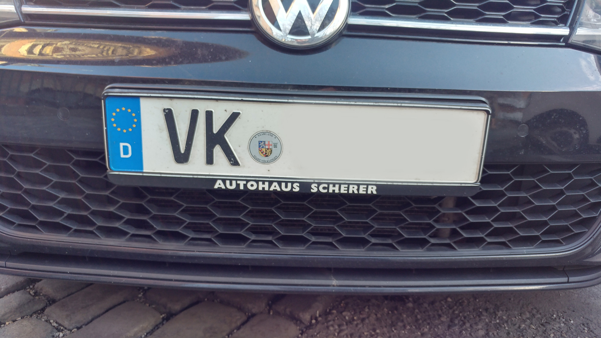 Auto mit dem Kennzeichen VK